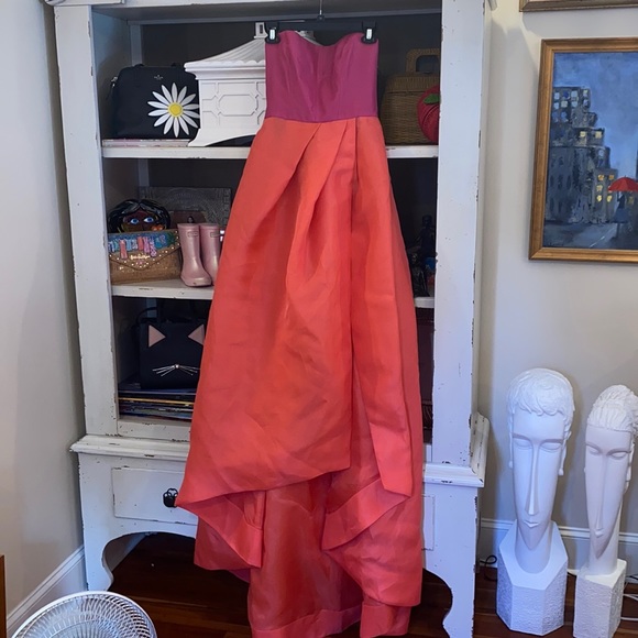 Monique Lhuillier Dresses & Skirts - Monique lhuillier collection strapless gown pink